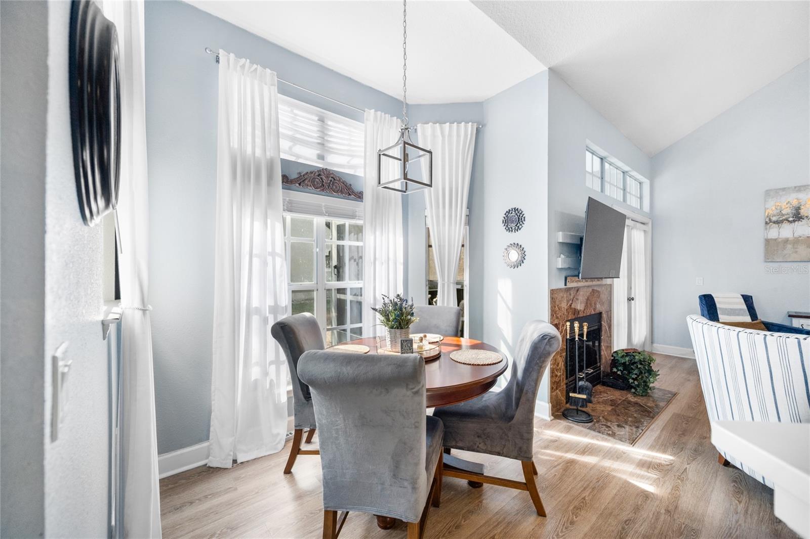 Image 13 of 40 For 1523 Farrindon Circle 1523