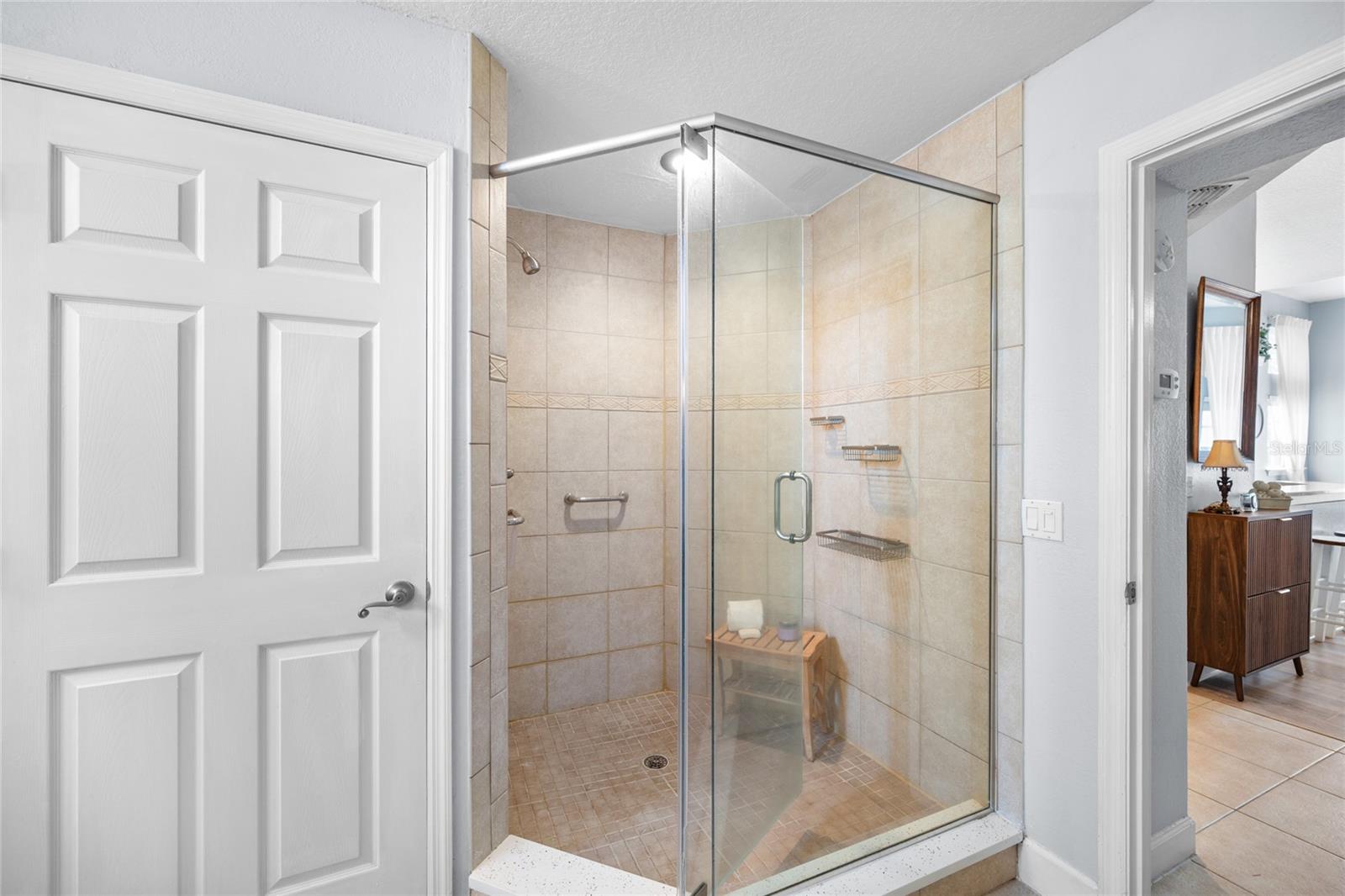 Image 21 of 40 For 1523 Farrindon Circle 1523