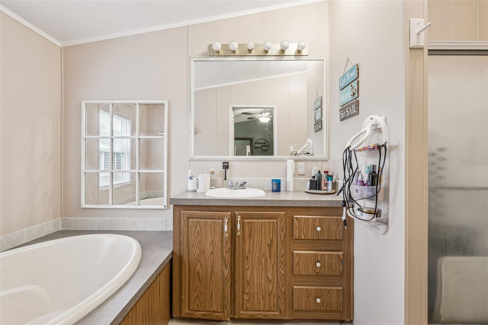 Image 15 of 21 For 4 Cayman Circle