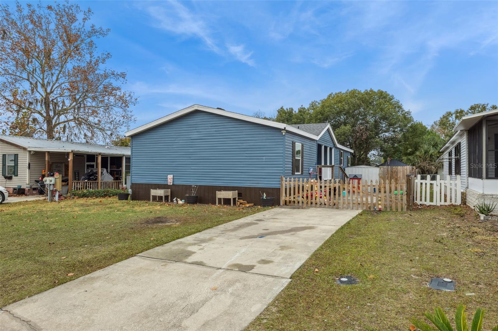 Image 2 of 21 For 4 Cayman Circle