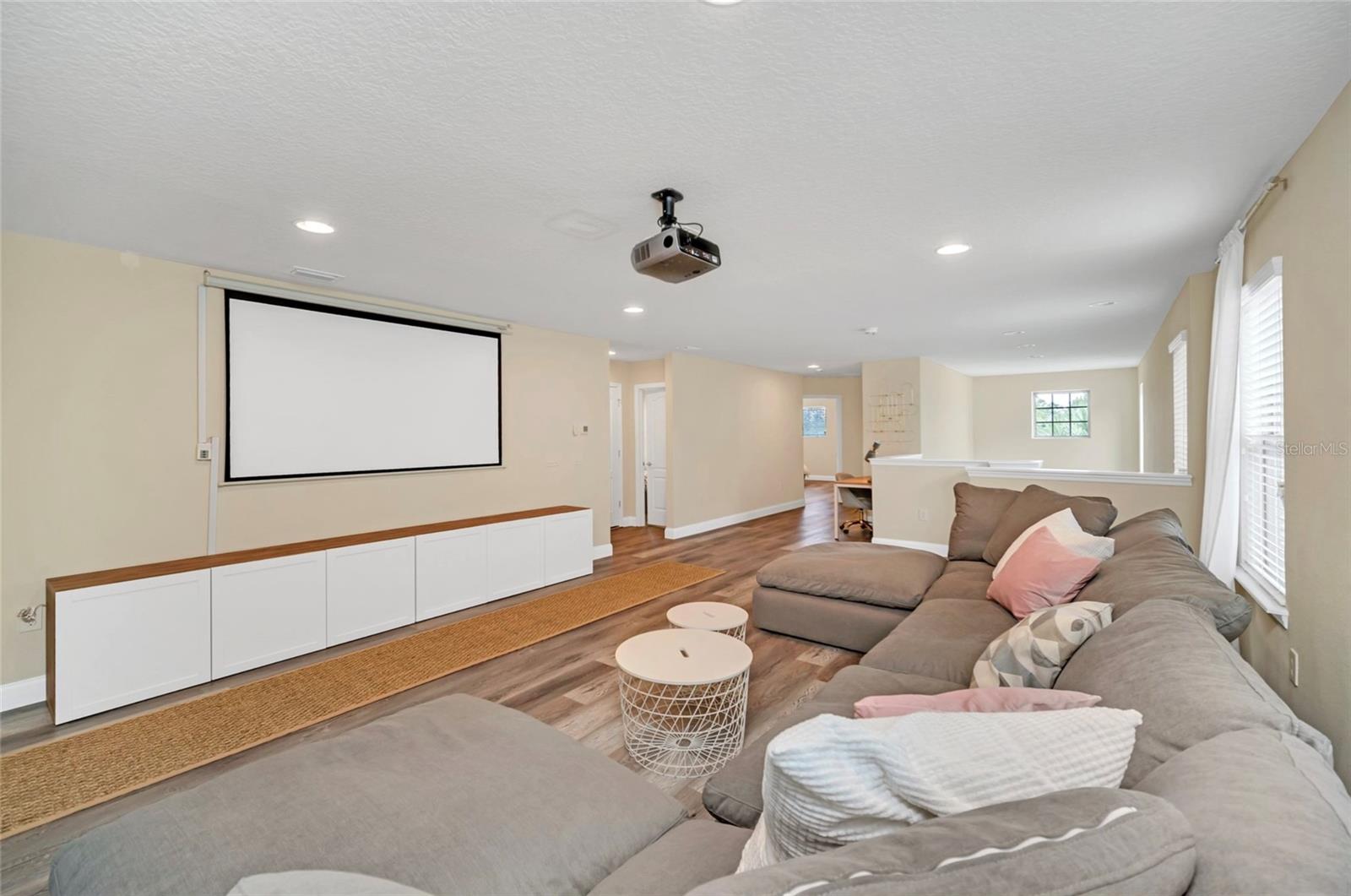 Image 23 of 59 For 1801 Nice Court