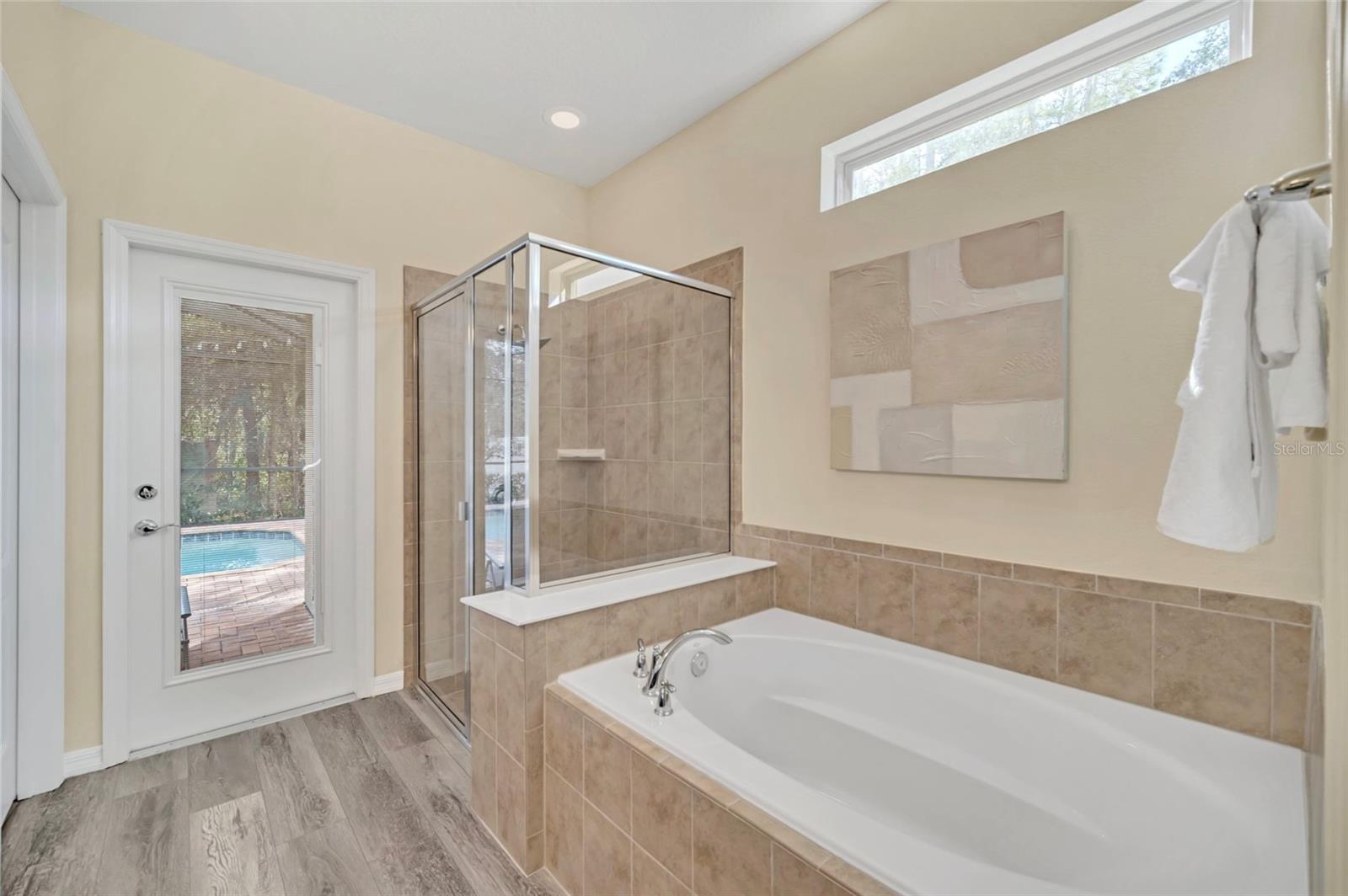 Image 31 of 59 For 1801 Nice Court