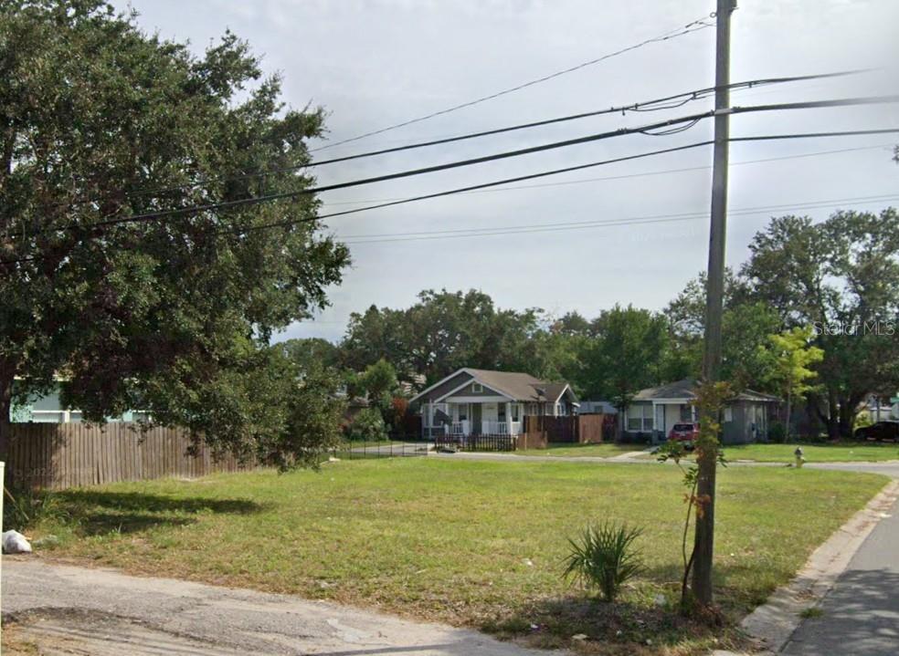 Image 5 of 15 For 2869 Emerson Avenue S