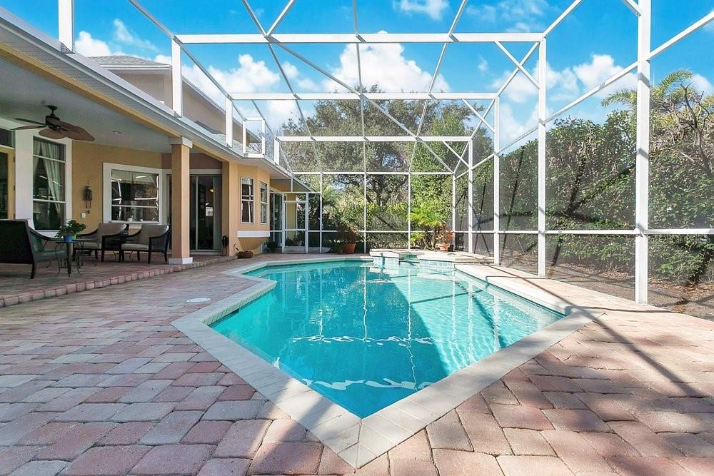 Image 26 of 33 For 8717 Ellesmere Place