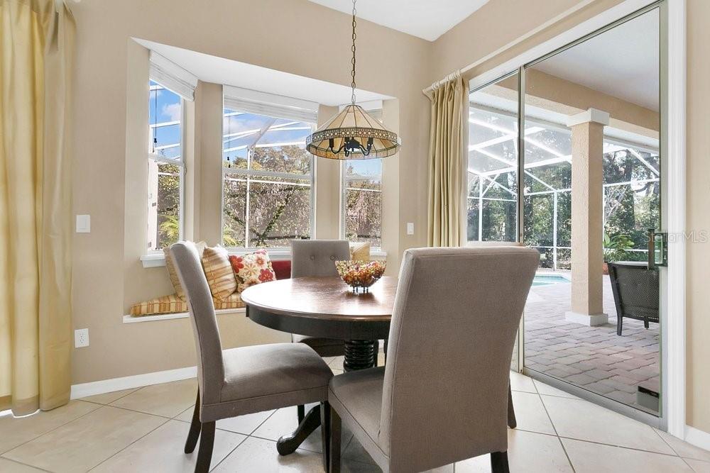 Image 7 of 33 For 8717 Ellesmere Place