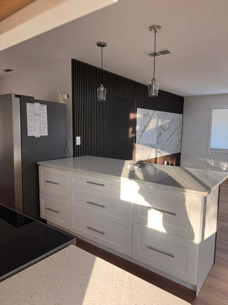 Image 4 of 20 For 508 John Street