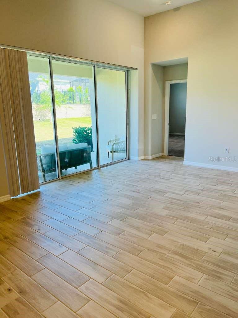 Image 13 of 35 For 2126 Ridge Pointe Lane