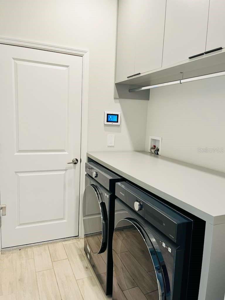 Image 21 of 35 For 2126 Ridge Pointe Lane