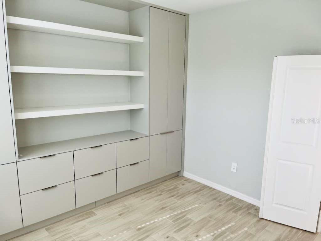 Image 4 of 35 For 2126 Ridge Pointe Lane