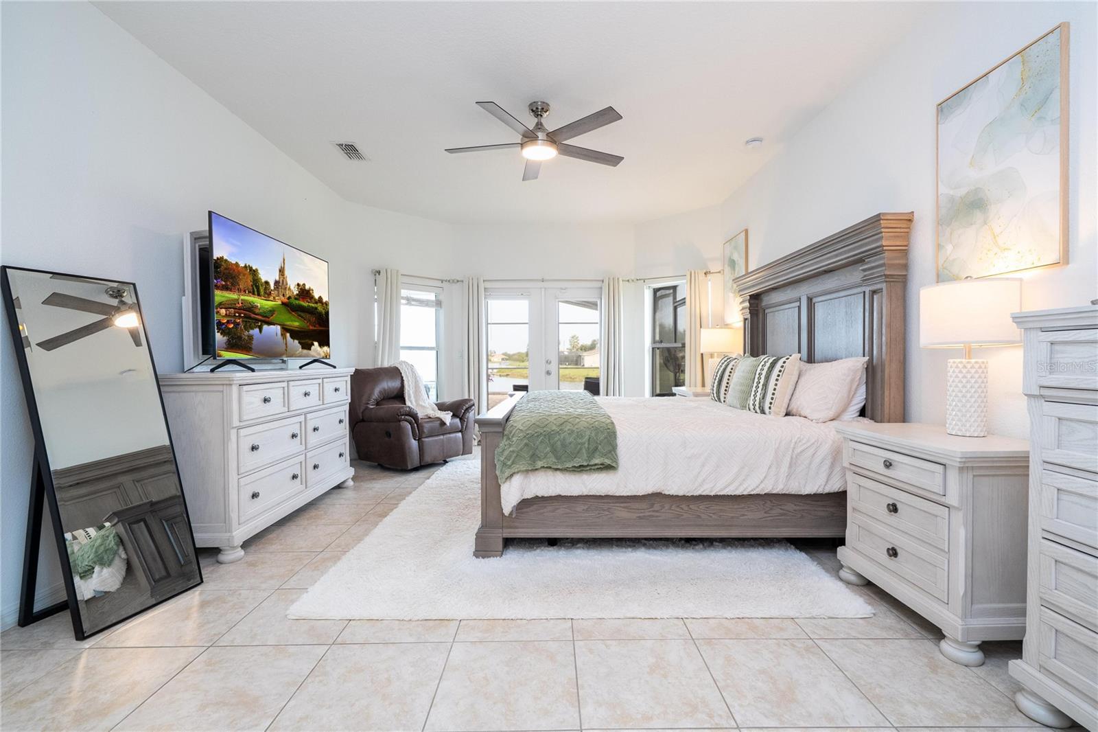 Image 28 of 81 For 3774 Eagle Isle Circle