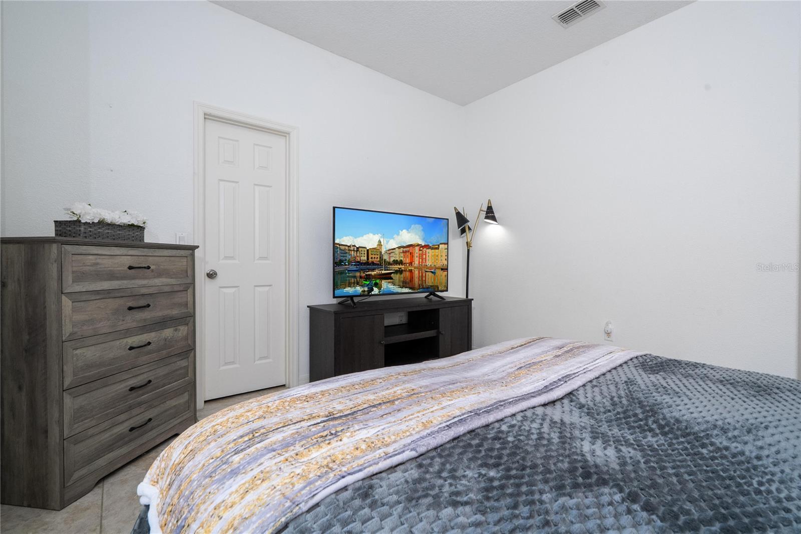 Image 42 of 81 For 3774 Eagle Isle Circle