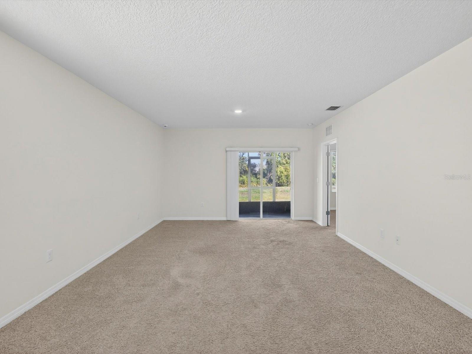 Image 14 of 37 For 209 Gina Lane