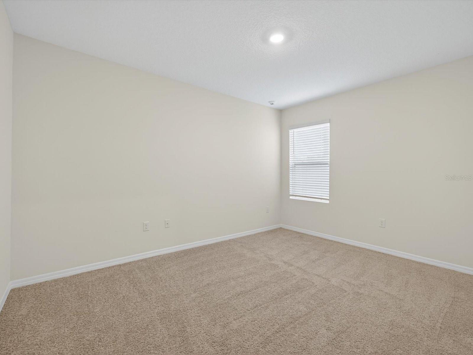 Image 23 of 37 For 209 Gina Lane