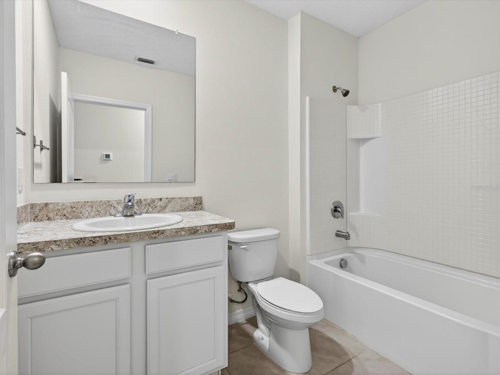 Image 25 of 37 For 209 Gina Lane