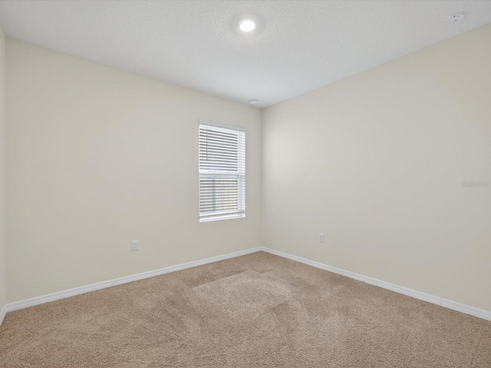 Image 26 of 37 For 209 Gina Lane