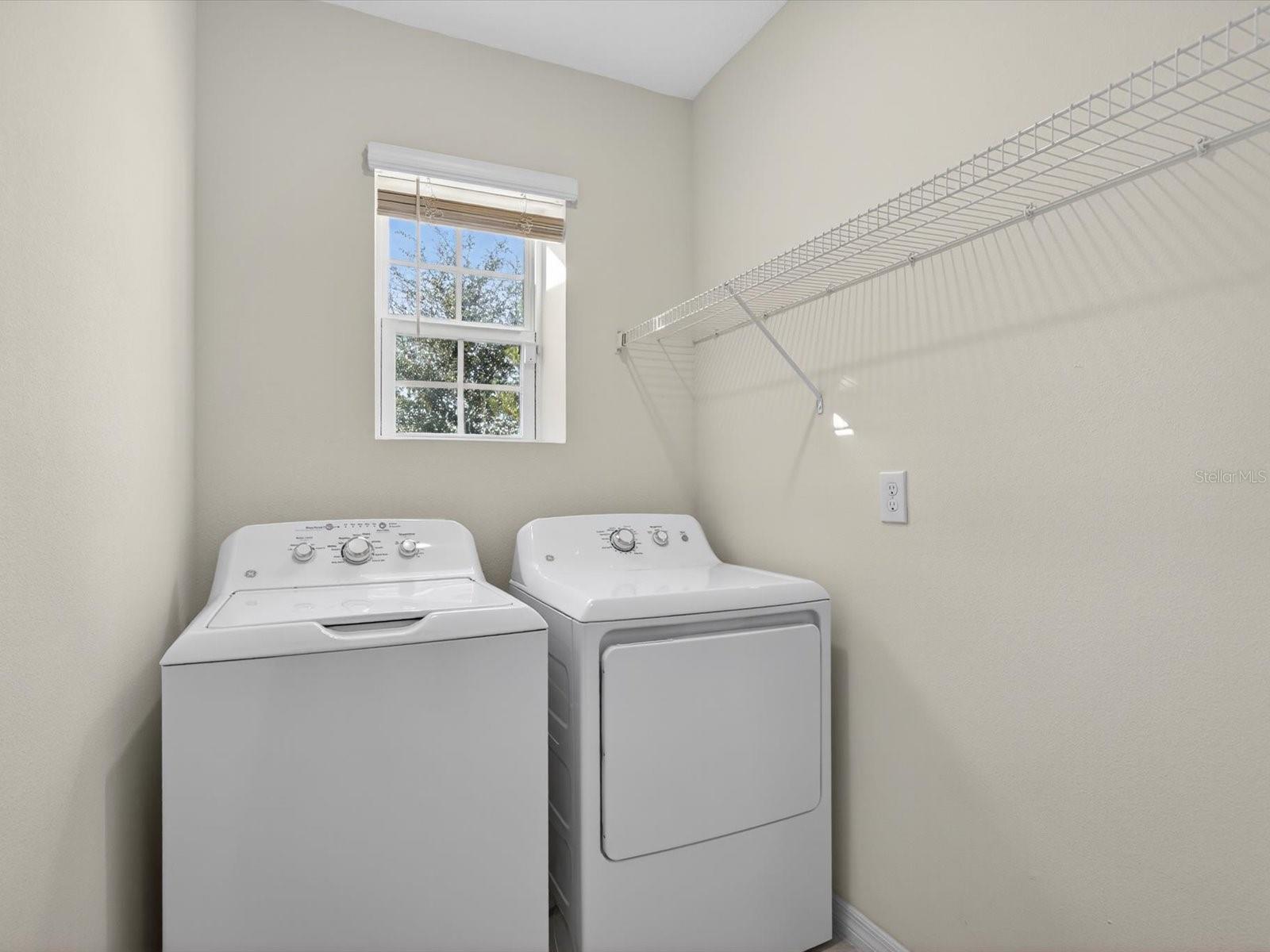 Image 28 of 37 For 209 Gina Lane