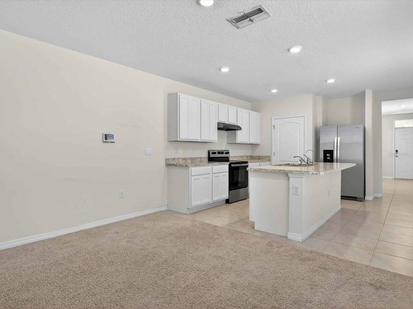 Image 8 of 37 For 209 Gina Lane