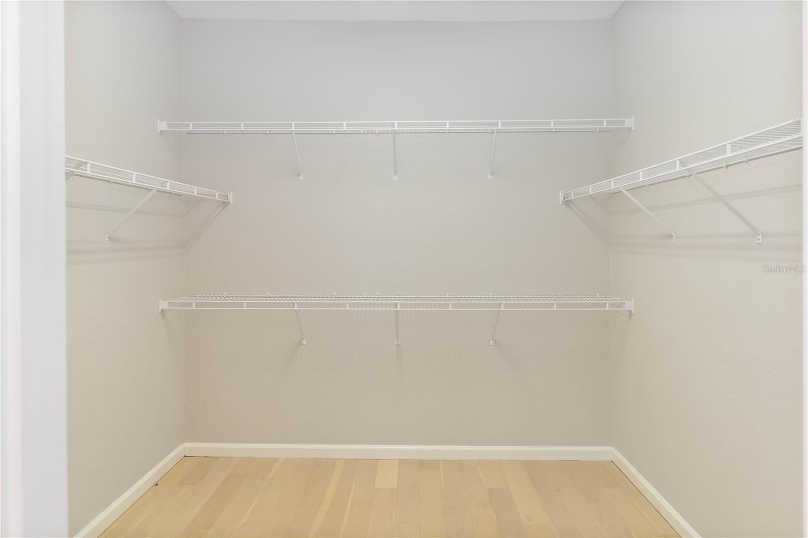 Image 31 of 54 For 13519 Bicton Lane