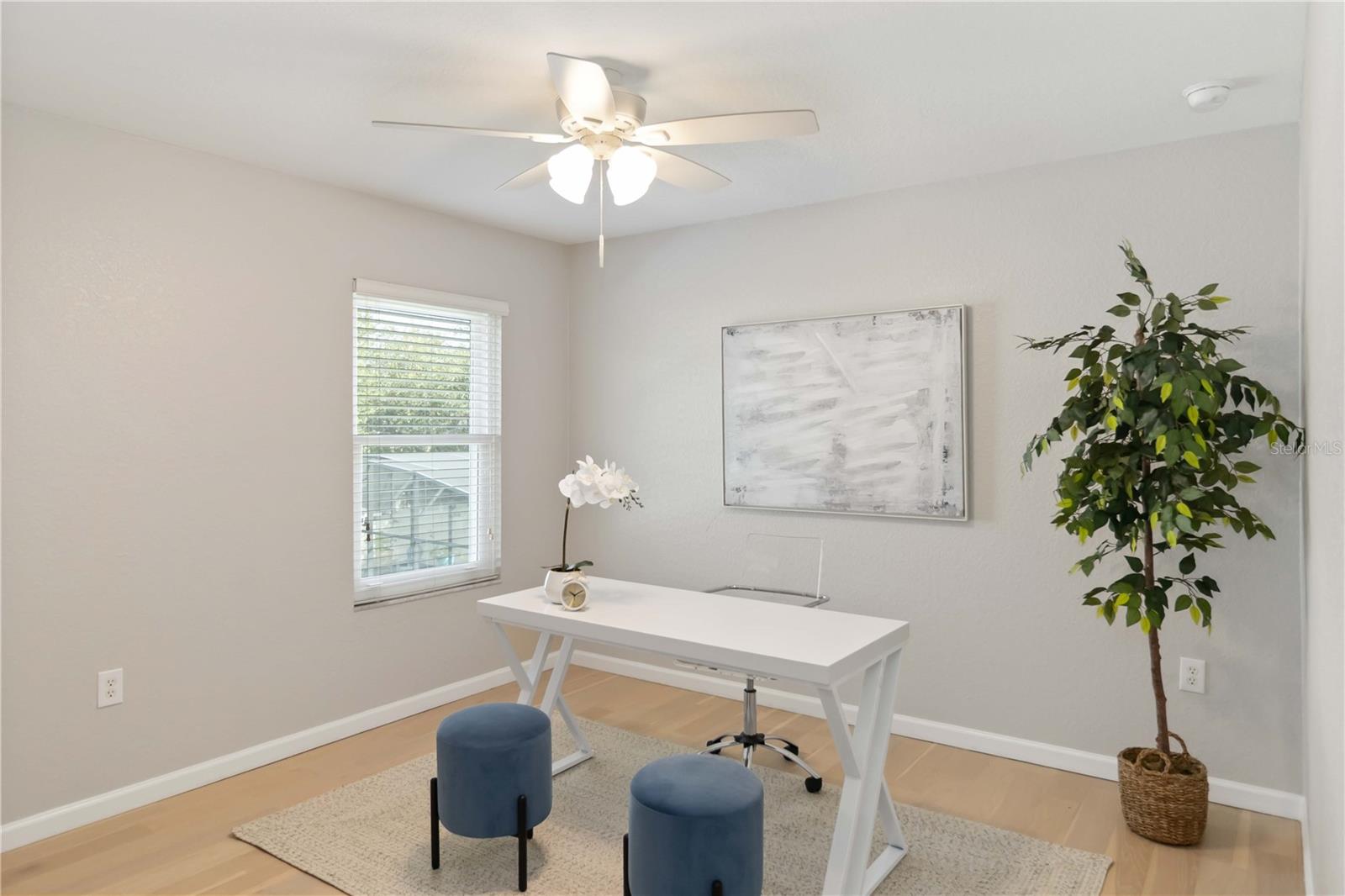 Image 40 of 54 For 13519 Bicton Lane