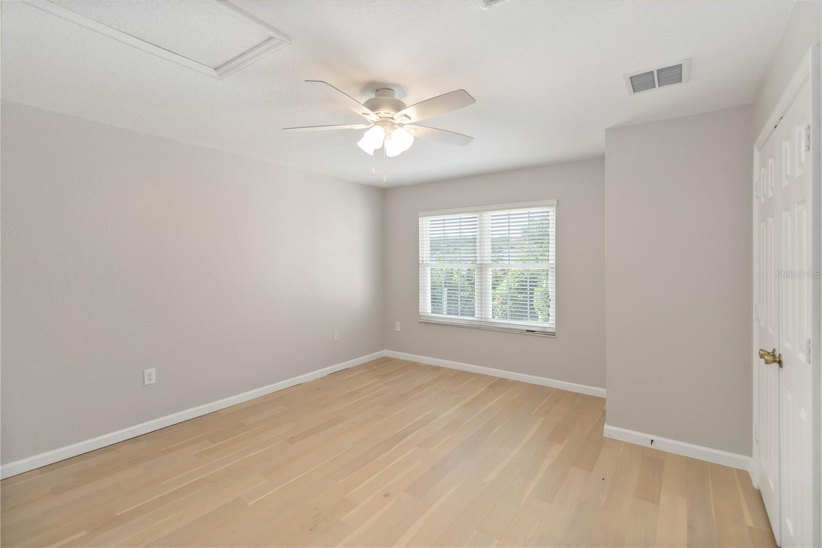 Image 42 of 54 For 13519 Bicton Lane