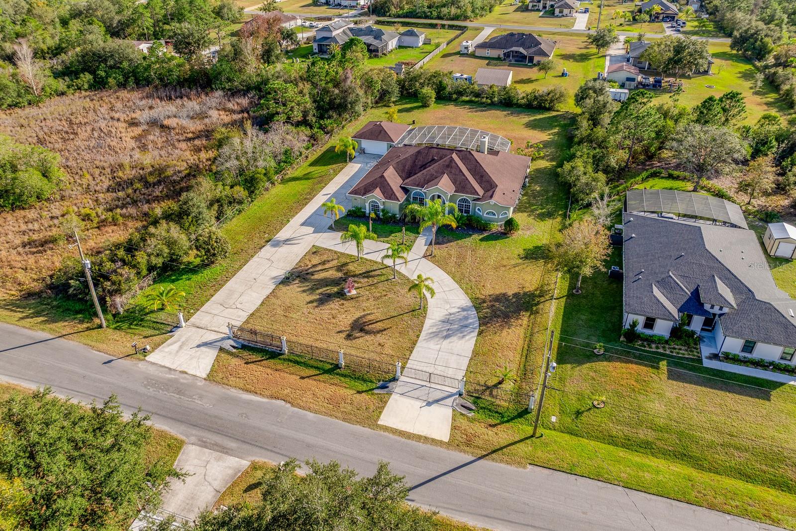 Image 44 of 45 For 18714 Northcliff Street