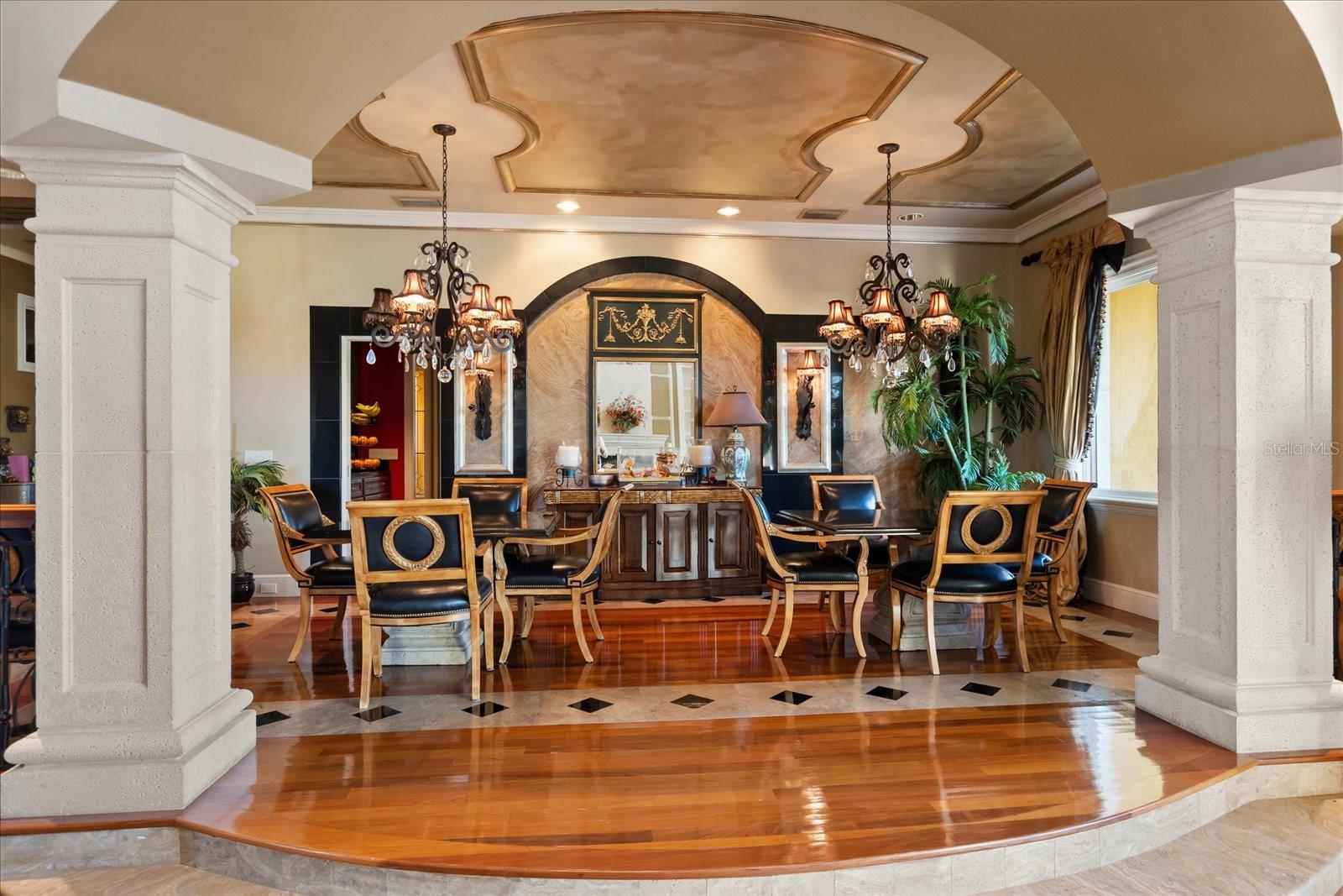 Image 12 of 87 For 2405 Alaqua Drive