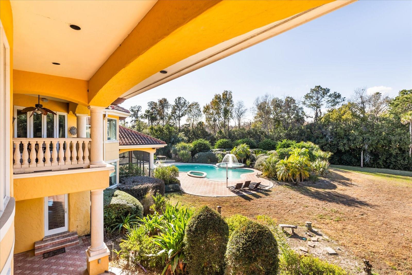 Image 47 of 87 For 2405 Alaqua Drive