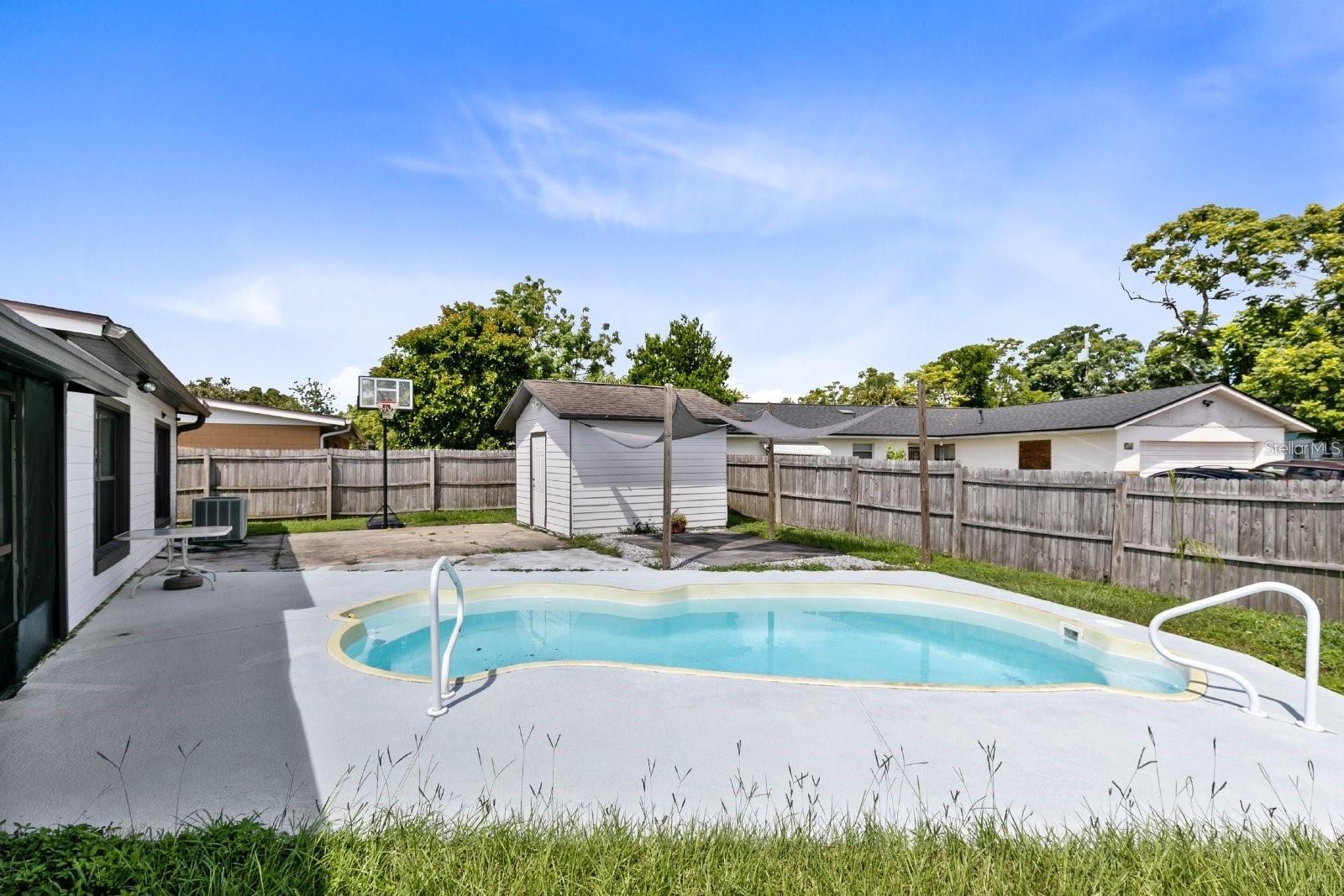 Image 16 of 17 For 10625 Bresslyn Boulevard