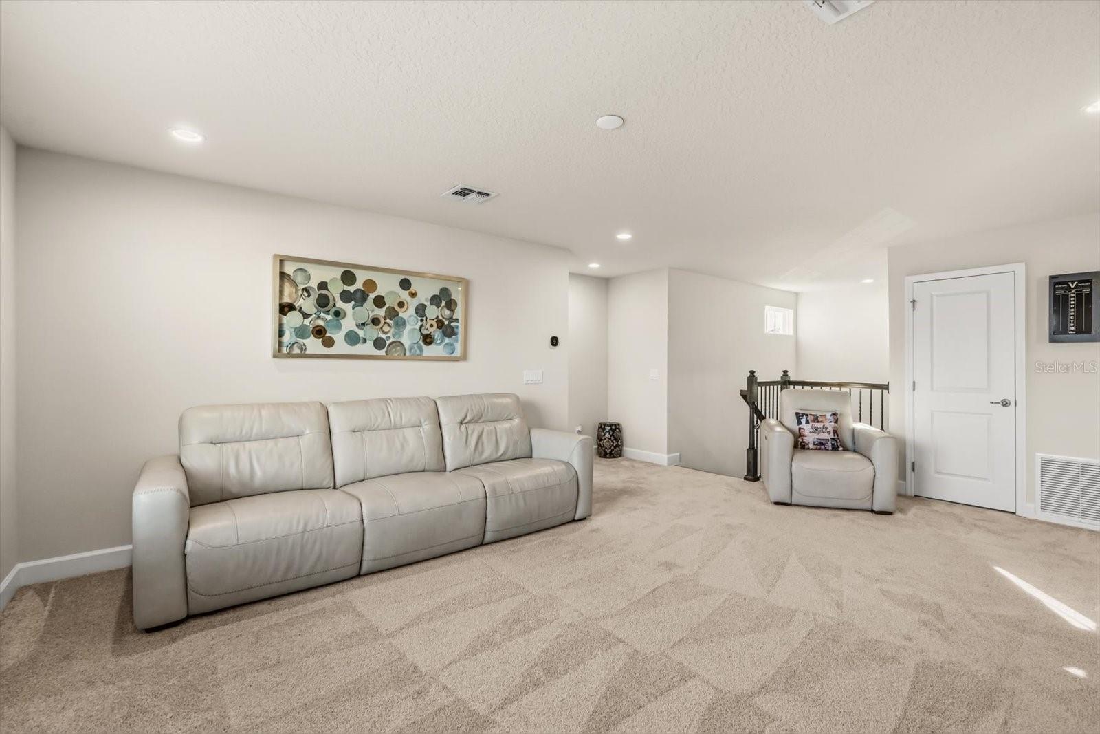 Image 17 of 48 For 3560 Stonebriar Lane