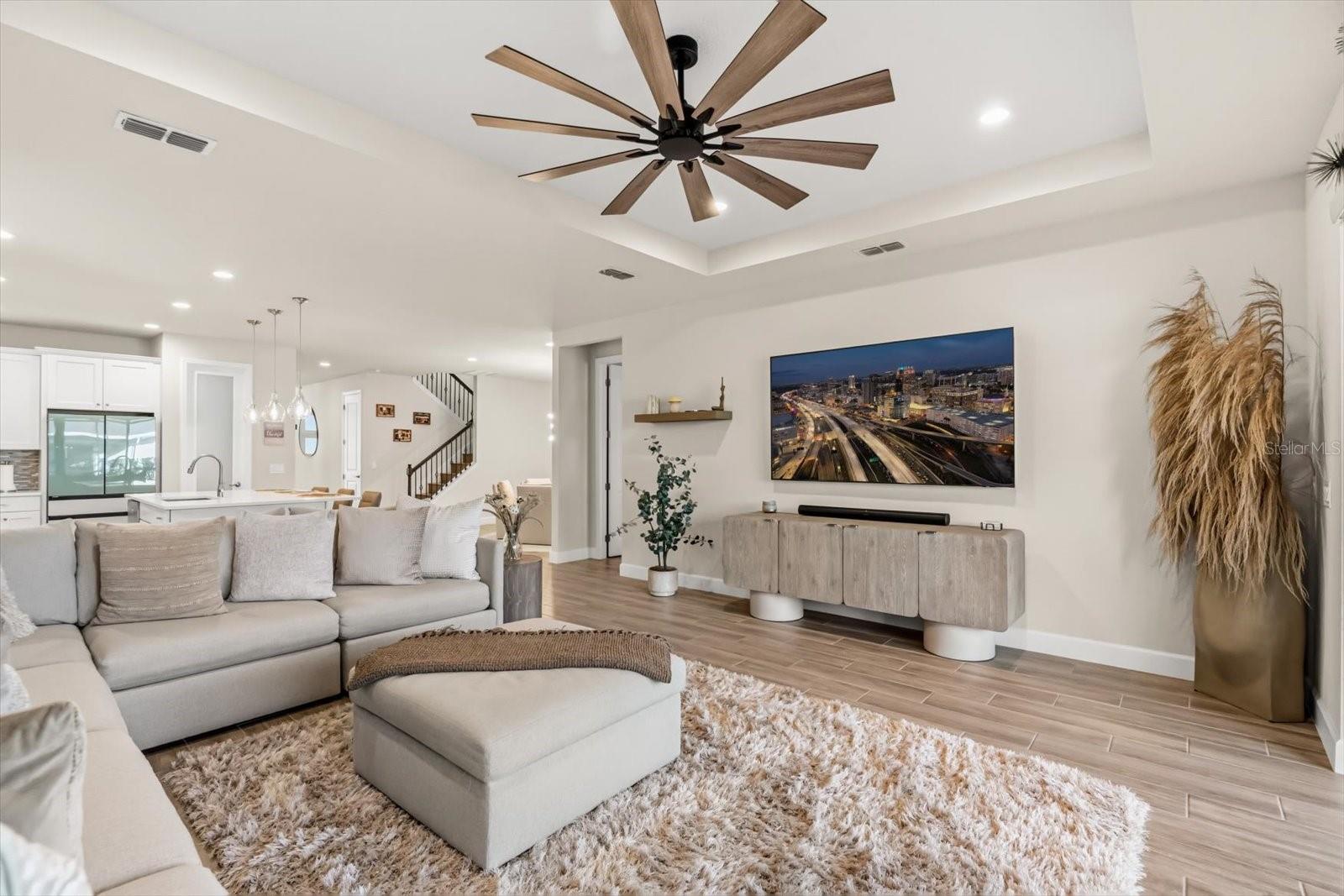 Image 5 of 48 For 3560 Stonebriar Lane