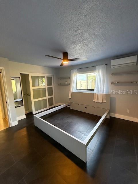 Image 10 of 32 For 2913 Abbey Court