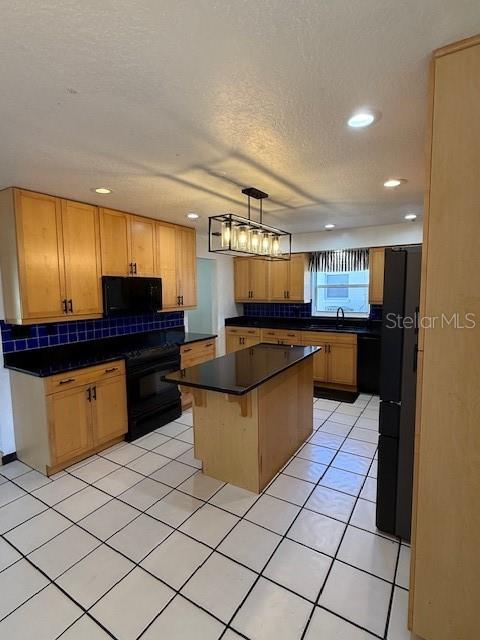 Image 25 of 32 For 2913 Abbey Court