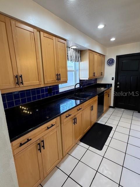 Image 27 of 32 For 2913 Abbey Court