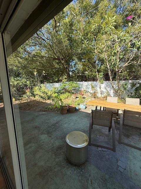 Image 30 of 32 For 2913 Abbey Court