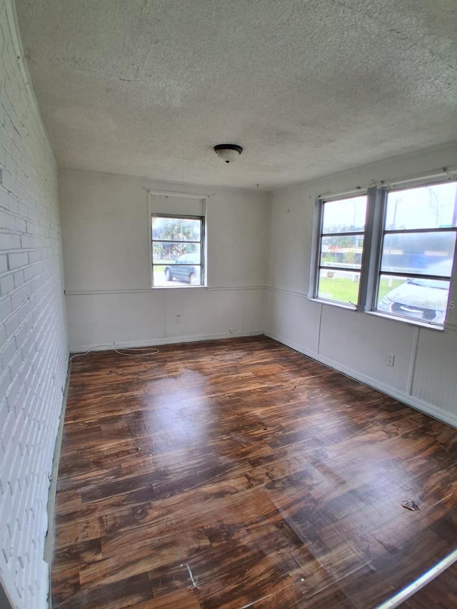 Image 21 of 25 For 408 Takoma  