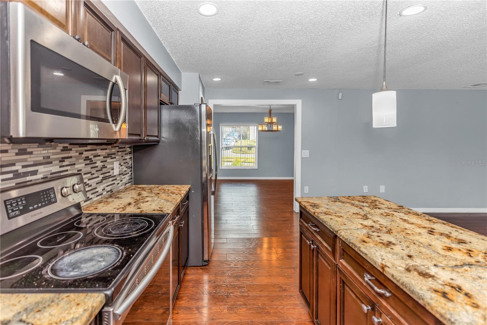 Image 10 of 41 For 8315 Village Green Road