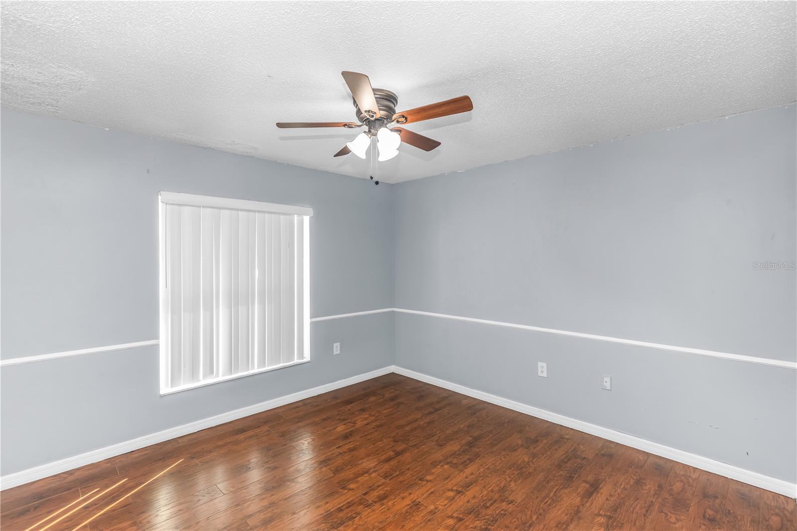 Image 23 of 41 For 8315 Village Green Road