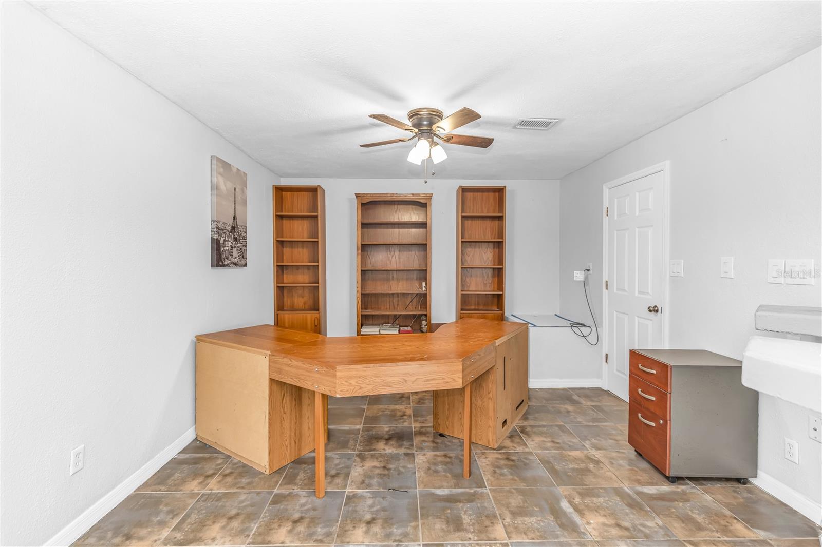 Image 25 of 41 For 8315 Village Green Road