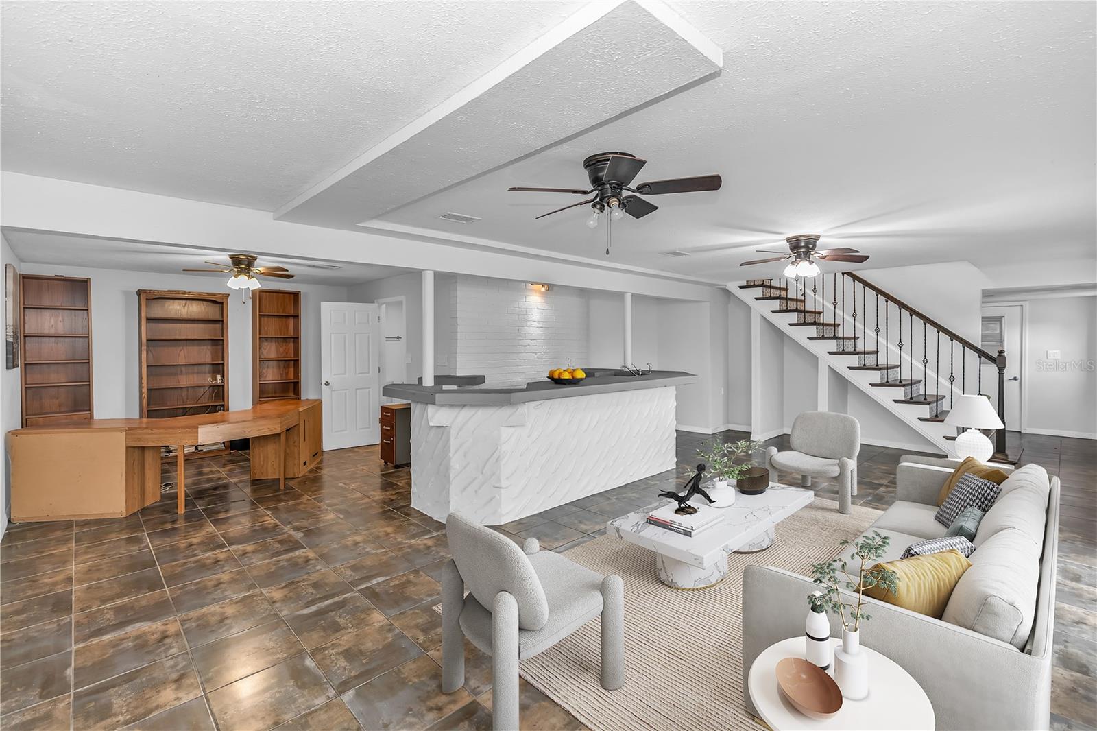 Image 26 of 41 For 8315 Village Green Road