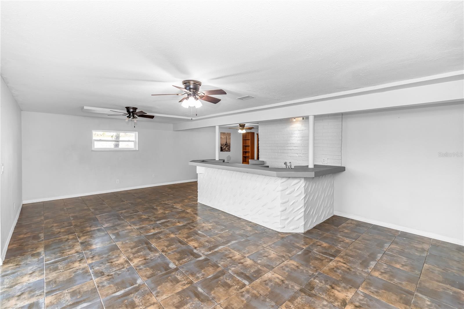 Image 28 of 41 For 8315 Village Green Road