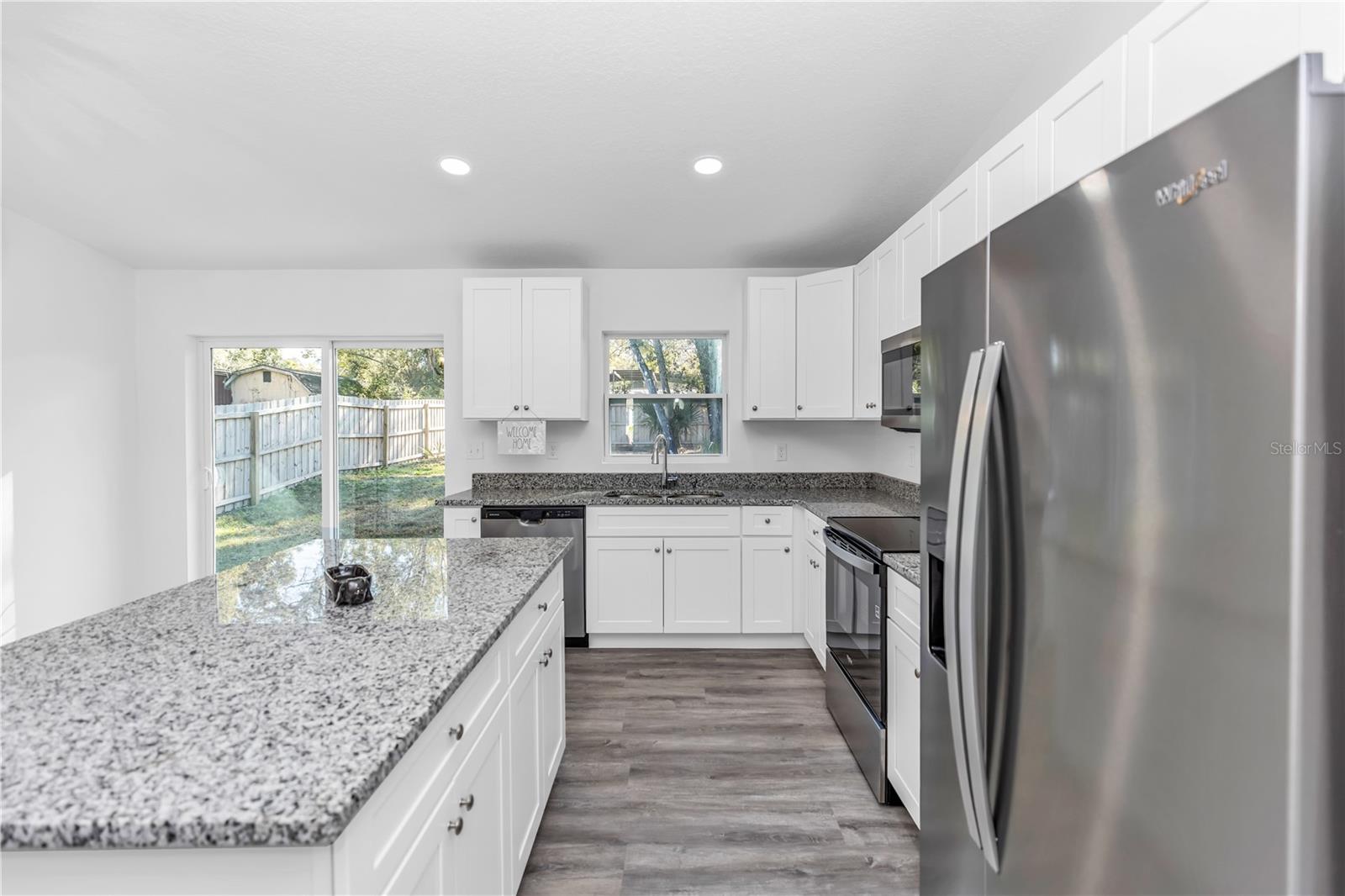 Image 7 of 25 For 340 Elm Drive