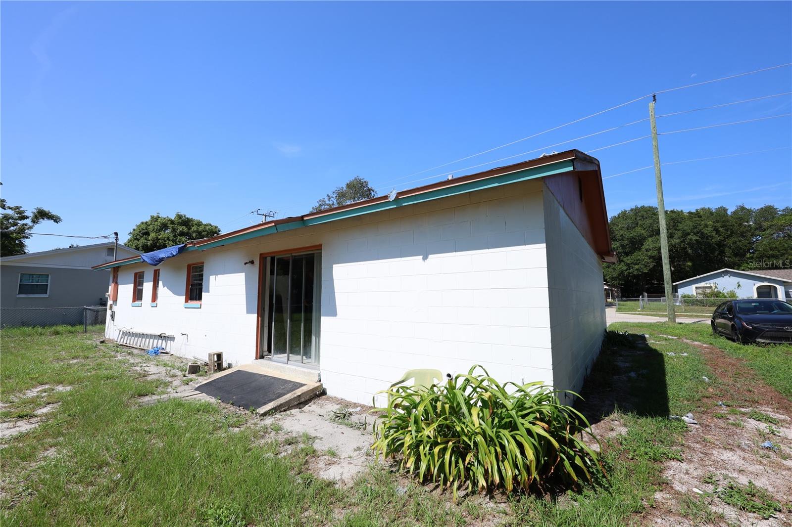 Image 17 of 17 For 2009 Summerlin Avenue