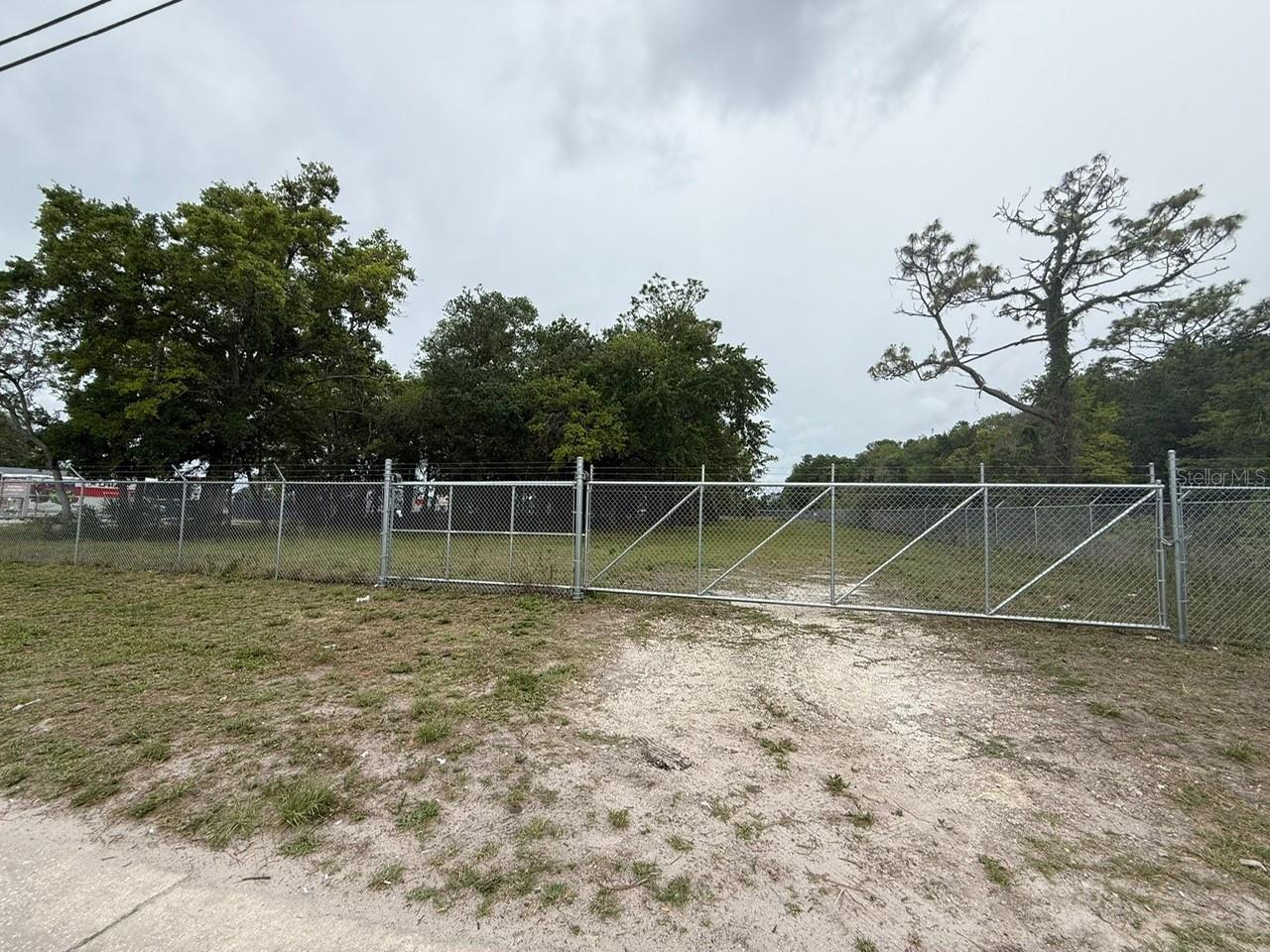 Image 4 of 5 For S Goldenrod Road