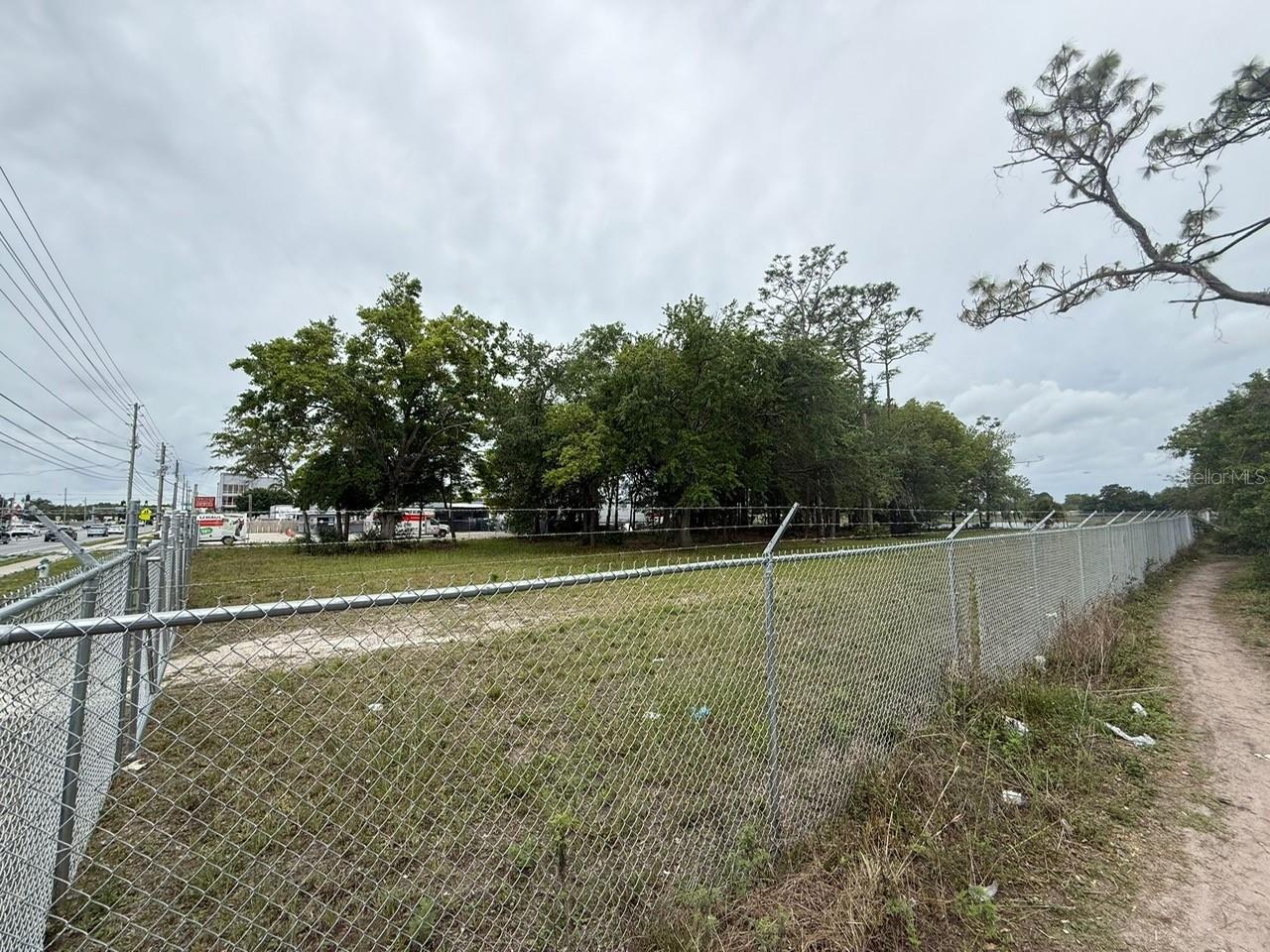 Image 5 of 5 For S Goldenrod Road