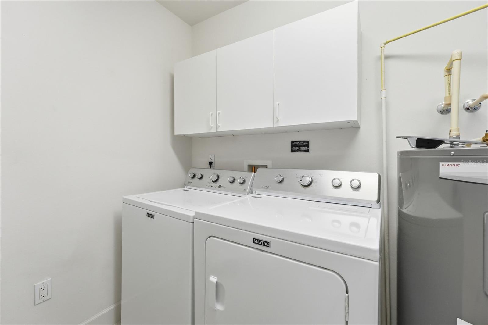 Image 11 of 41 For 100 Eola Drive 1712