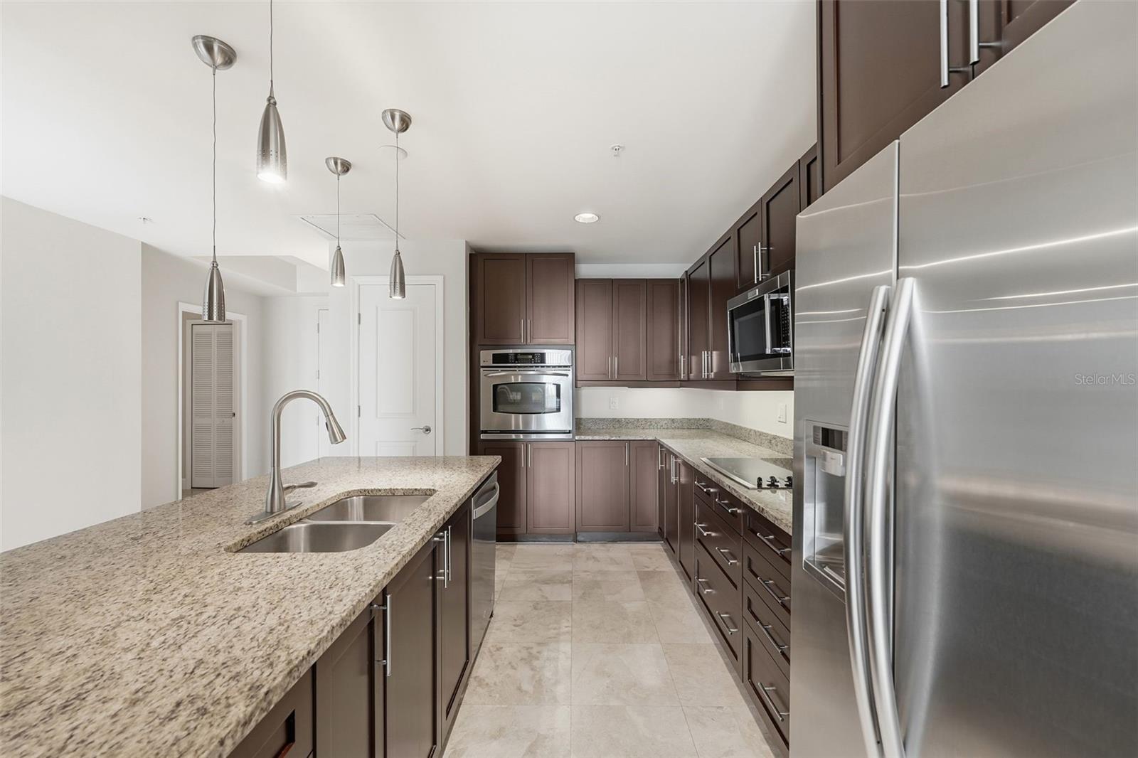 Image 14 of 41 For 100 Eola Drive 1712