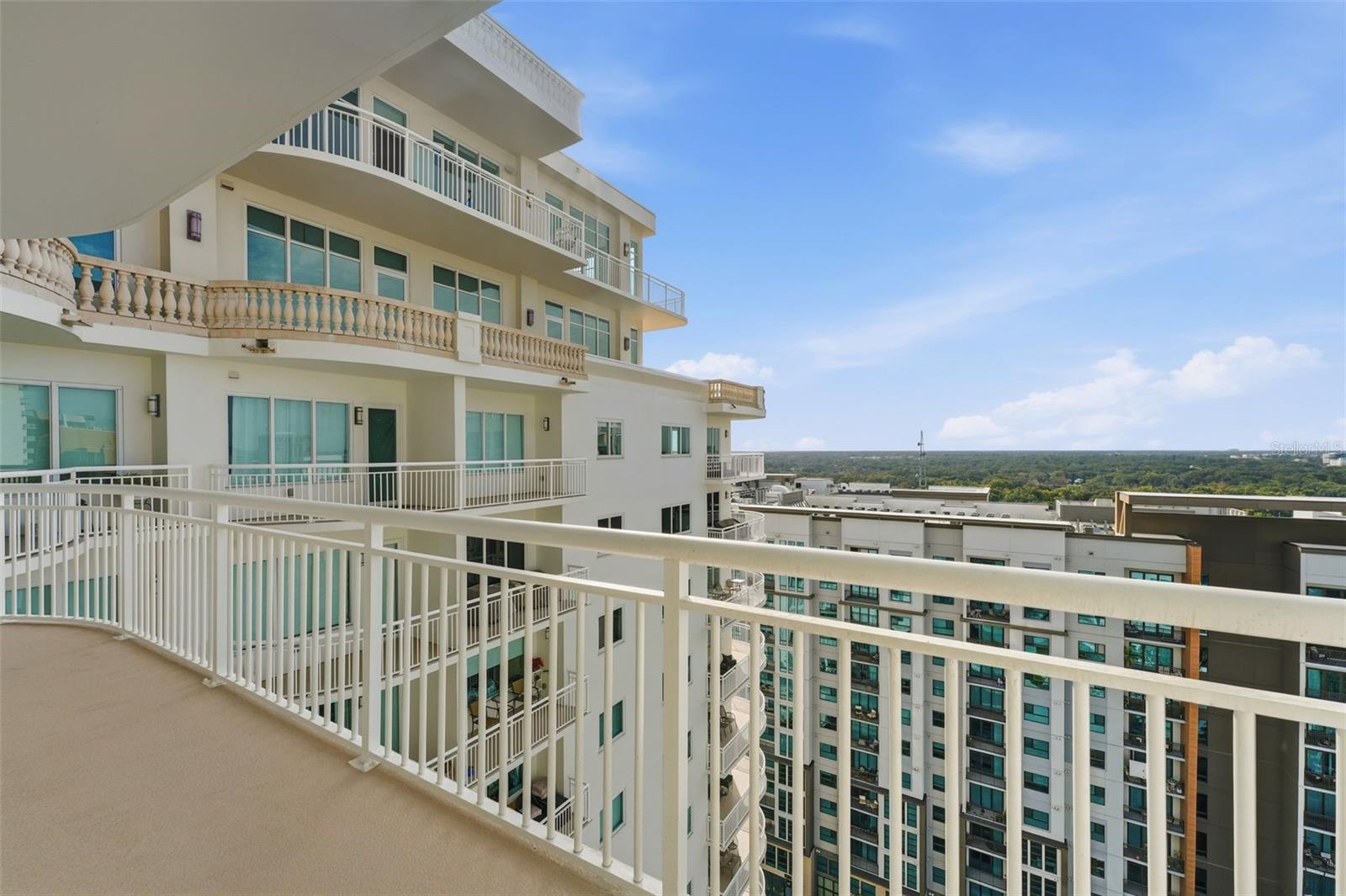 Image 26 of 41 For 100 Eola Drive 1712