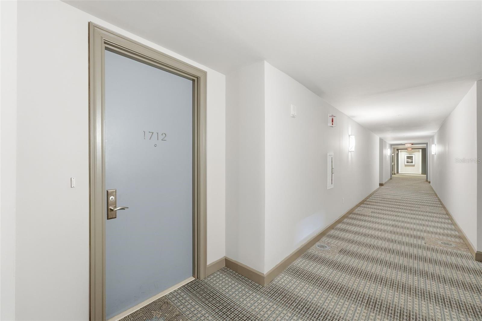 Image 7 of 41 For 100 Eola Drive 1712