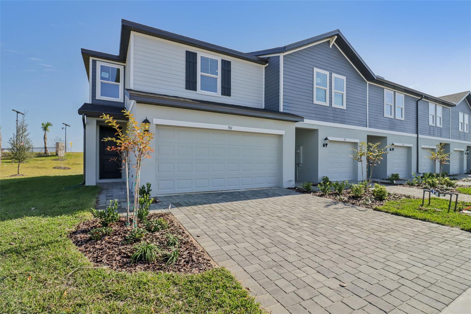 Image 2 of 32 For 701 Spartina Way