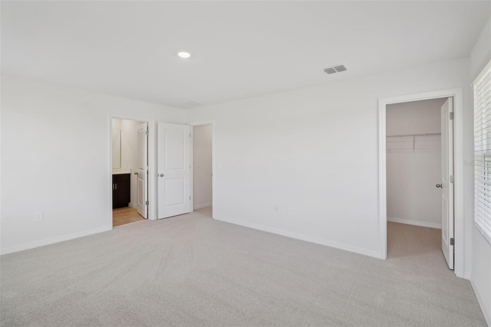 Image 26 of 32 For 701 Spartina Way